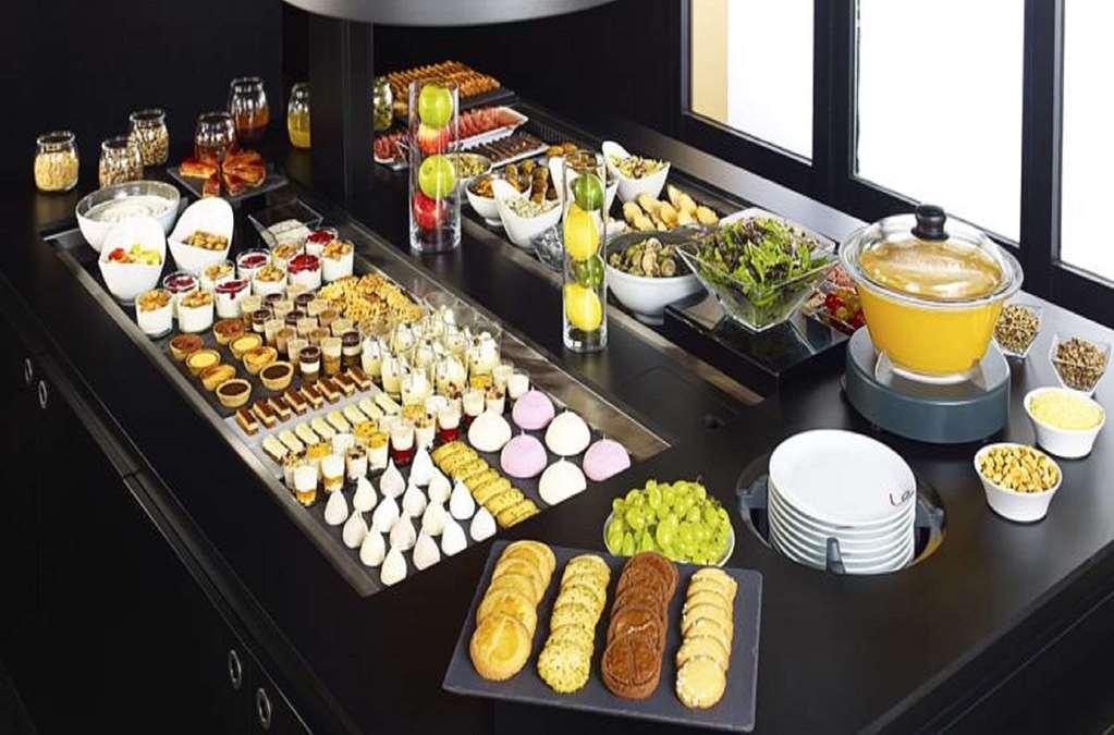 Kyriad Tarbes Bastillac Restaurante foto